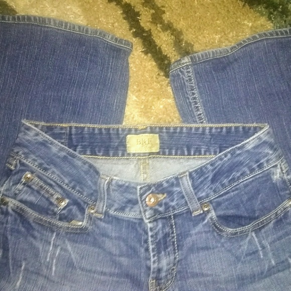 BkE Jeans - Picture 3 of 5